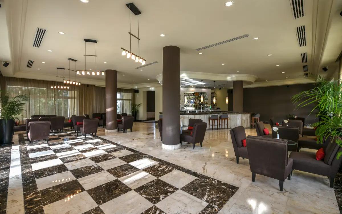 Martini lobby bar Hotel El Dorado Royale Riviera Maya Martini lobby bar Hotel El Dorado Royale Riviera Maya