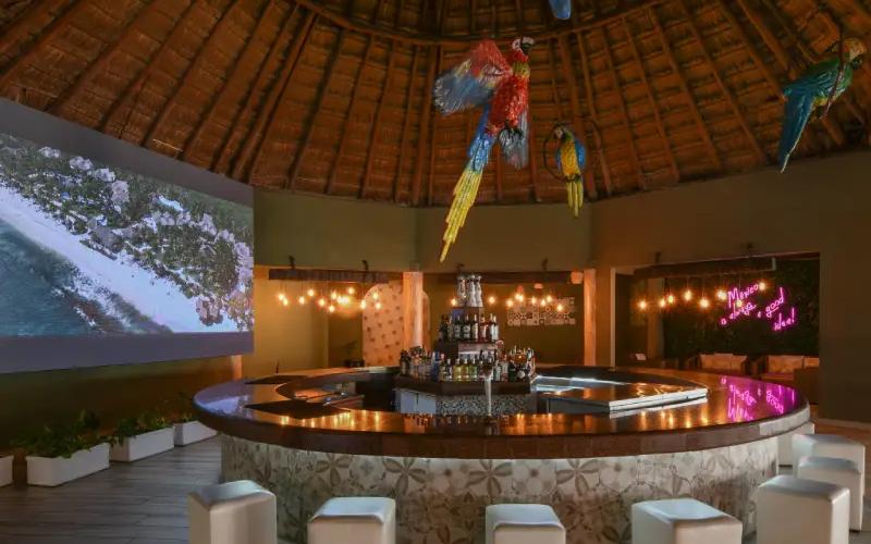Bar Guacamayas Hotel El Dorado Royale Riviera Maya Bar Guacamayas Hotel El Dorado Royale Riviera Maya
