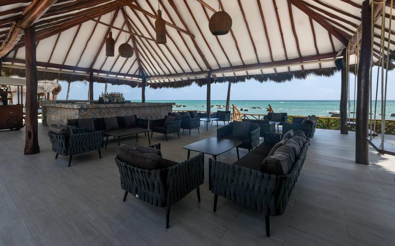 Gaviotas Seashore bar Hotel El Dorado Royale Riviera Maya Gaviotas Seashore bar Hotel El Dorado Royale Riviera Maya