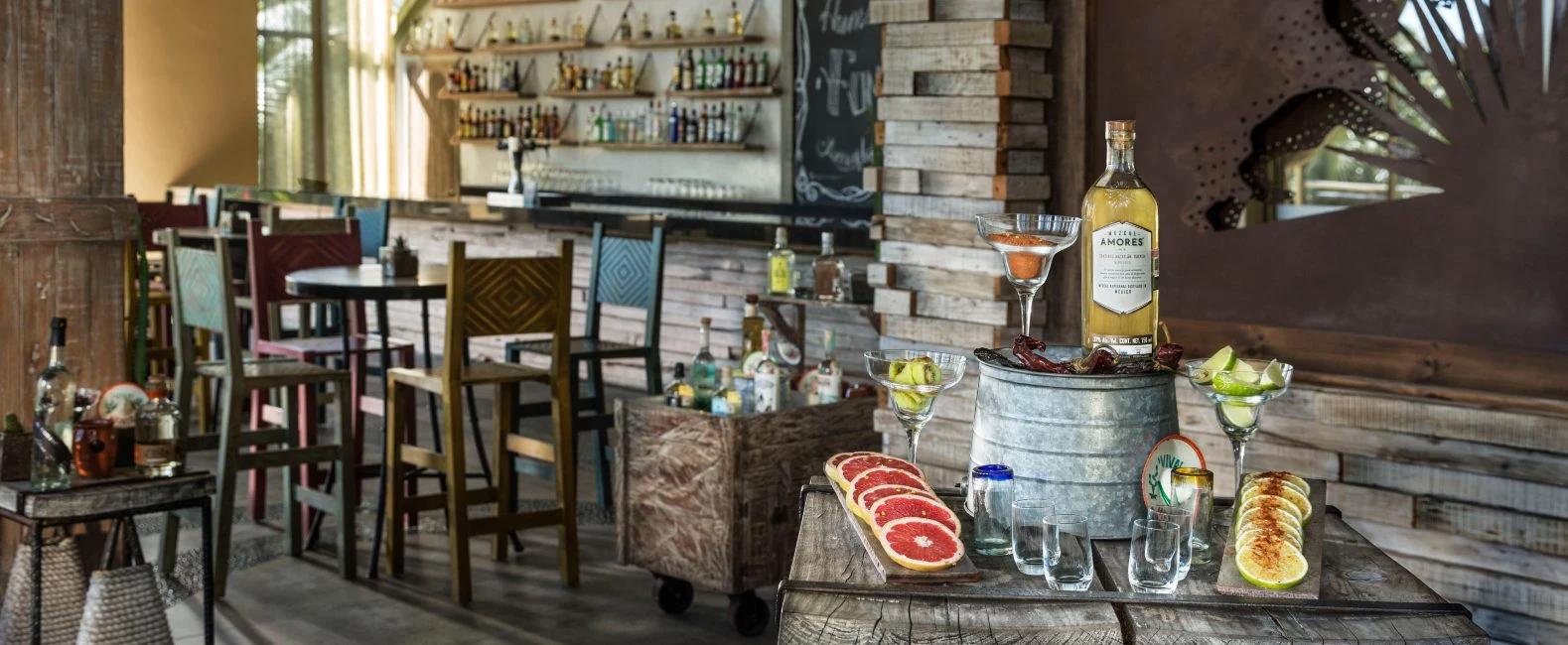 Mezcalito Bar Hotel El Dorado Seaside Suites Puerto Aventuras Mezcalito Bar Hotel El Dorado Seaside Suites Puerto Aventuras