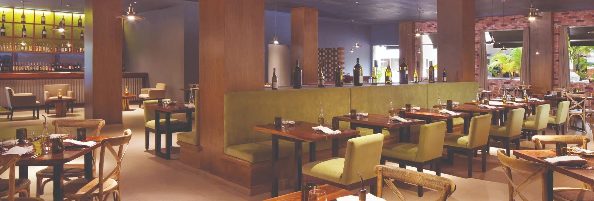Gourmet Pub Hotel El Dorado Seaside Palms Puerto Aventuras Gourmet Pub Hotel El Dorado Seaside Palms Puerto Aventuras