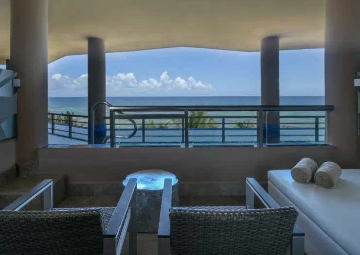 Oceanfront Swim-Up Suite Hotel El Dorado Seaside Suites Puerto Aventuras Oceanfront Swim-Up Suite Hotel El Dorado Seaside Suites Puerto Aventuras