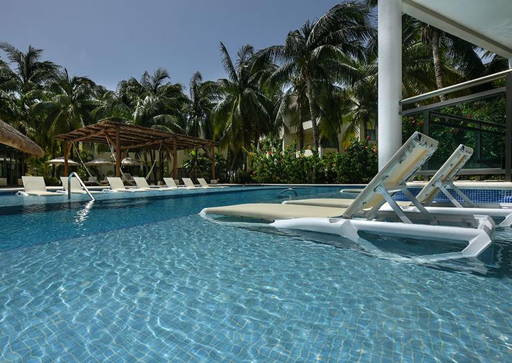 Royal Retreat One Bedroom Swim-Up Studio Hotel El Dorado Maroma Playa del Carmen Royal Retreat One Bedroom Swim-Up Studio Hotel El Dorado Maroma Playa del Carmen