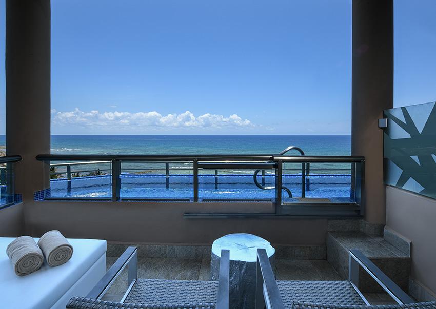 Royal Retreat Oceanfront Honeymoon Suite Hotel El Dorado Seaside Suites Puerto Aventuras Royal Retreat Oceanfront Honeymoon Suite Hotel El Dorado Seaside Suites Puerto Aventuras