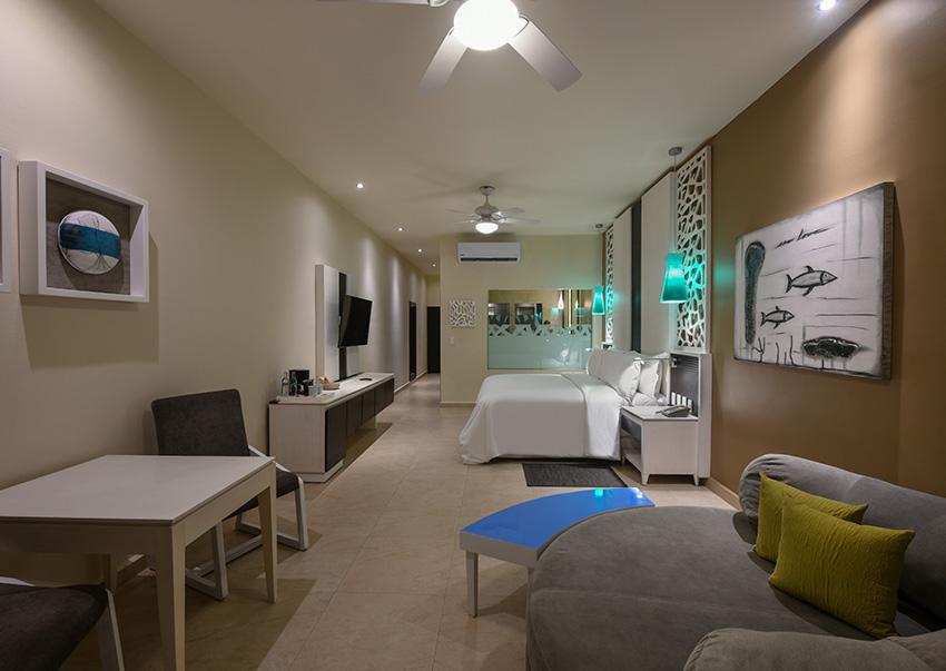 Royal Retreat Oceanfront Swim Up Suite Hotel El Dorado Seaside Suites Puerto Aventuras Royal Retreat Oceanfront Swim Up Suite Hotel El Dorado Seaside Suites Puerto Aventuras