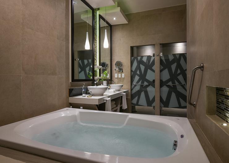 Royal Retreat Oceanfront Swim Up Suite Hotel El Dorado Seaside Suites Puerto Aventuras Royal Retreat Oceanfront Swim Up Suite Hotel El Dorado Seaside Suites Puerto Aventuras