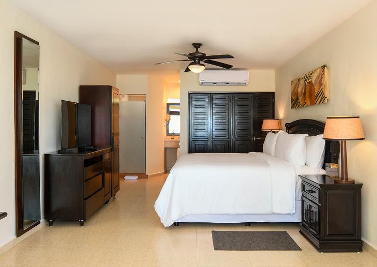 Ocean Front Junior - Suites Hotel Hidden Beach Resort Au Naturel Puerto Aventuras Ocean Front Junior - Suites Hotel Hidden Beach Resort Au Naturel Puerto Aventuras