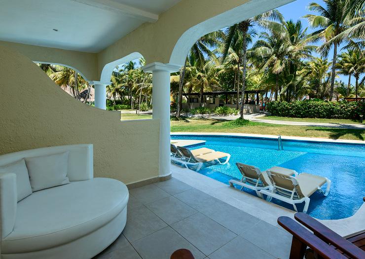 Premier Beachfront Swim Up Junior Suite Hotel El Dorado Royale Riviera Maya Premier Beachfront Swim Up Junior Suite Hotel El Dorado Royale Riviera Maya